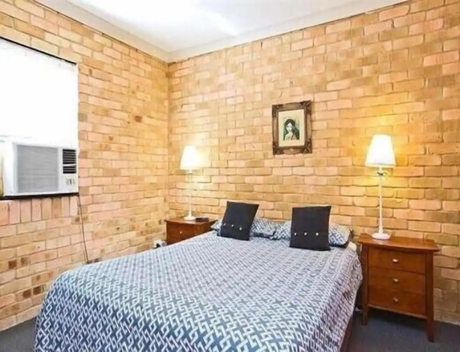 Hanbury Lodge