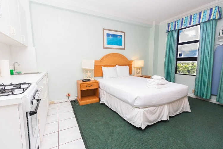 651 Studio Apartment Hollywood Beach