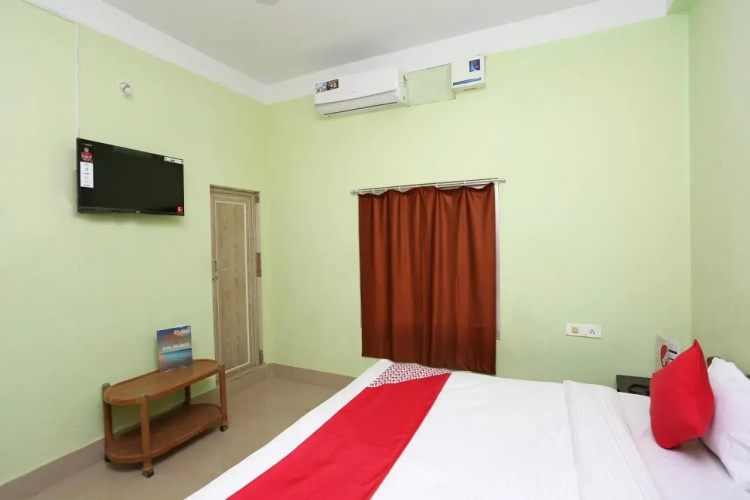 OYO 22561 Somnath Rest House
