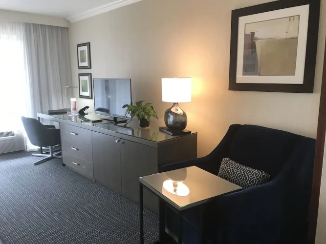 Standard Quadruple room with balcony and with harbour view