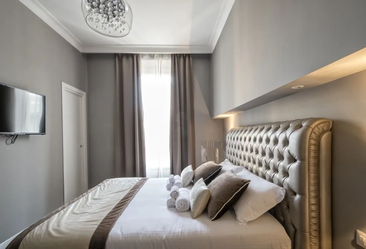 Classic Double room with city view
