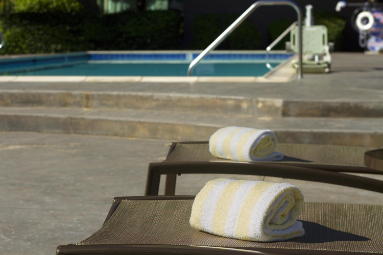 DoubleTree by Hilton Orange County Airport photo 19