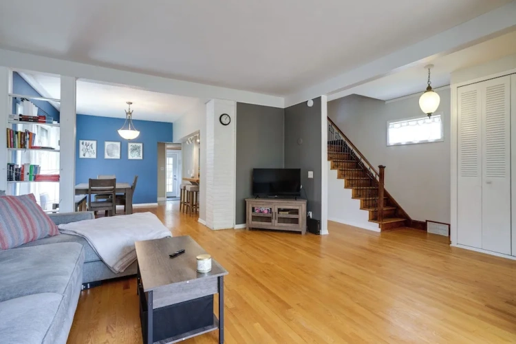 2 Bedrooms Cottage