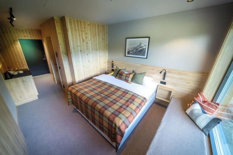 Standard Double room with mountain view