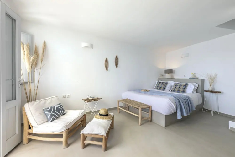 Big Blue Villa by Caldera Houses
