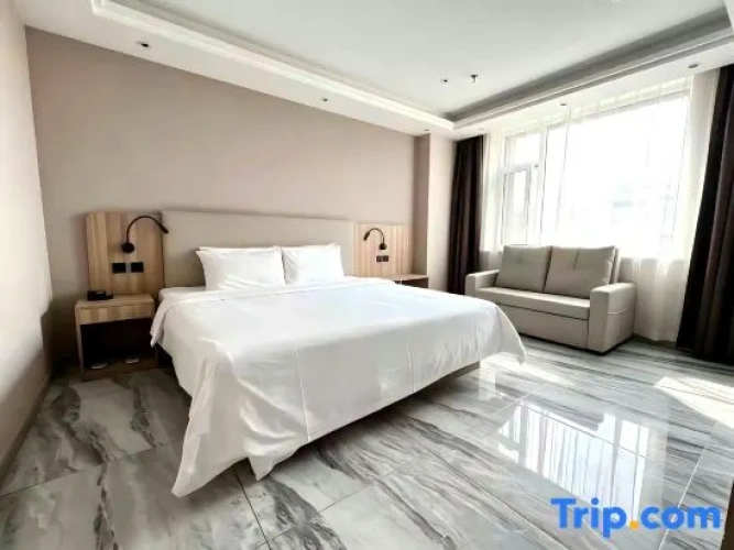 Deluxe Double Family Suite