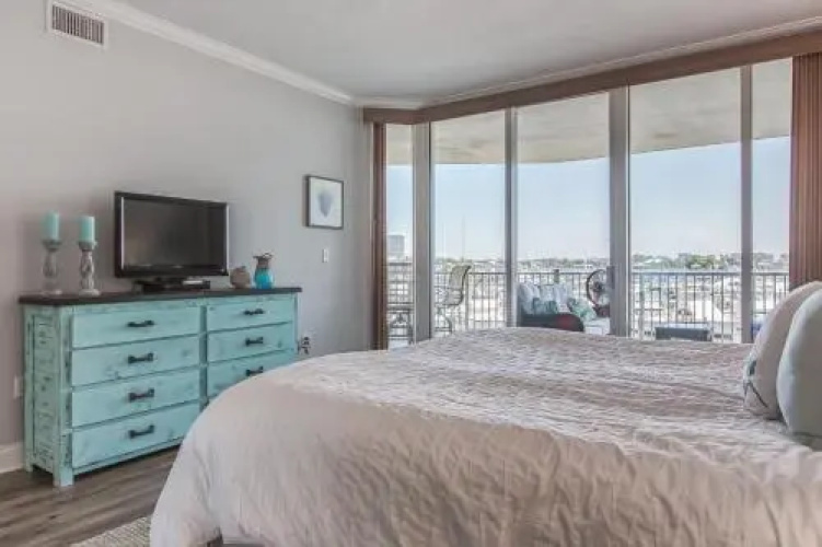 The Moorings Unit 219