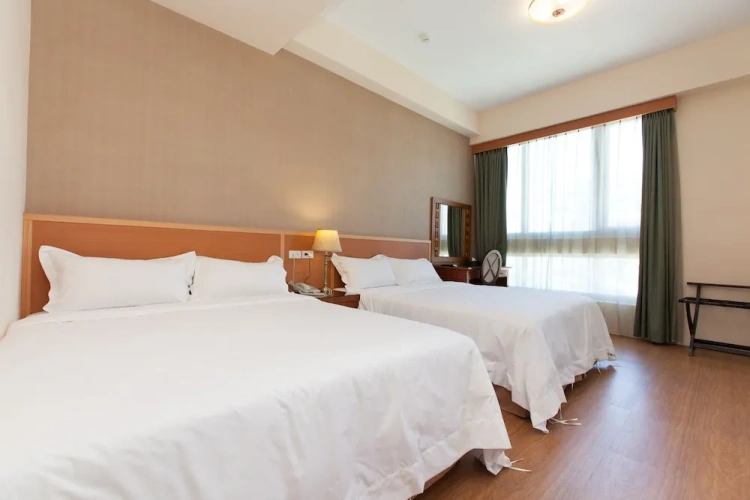 Standard Quadruple room with sea view