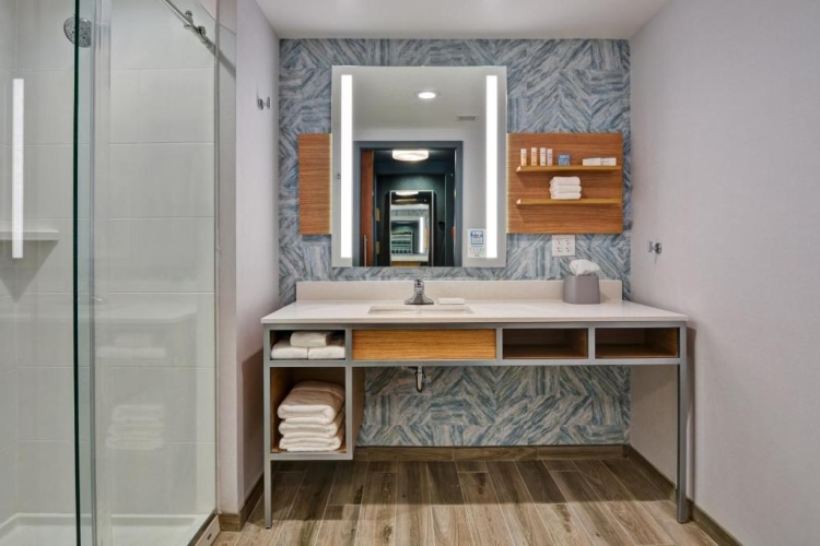 Premium Double Suite with balcony