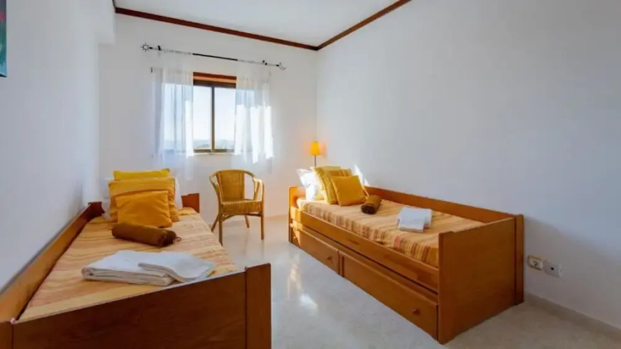 Alvor 2 Bedrooms Balcony Flat