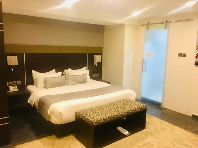 The Nook Hotel