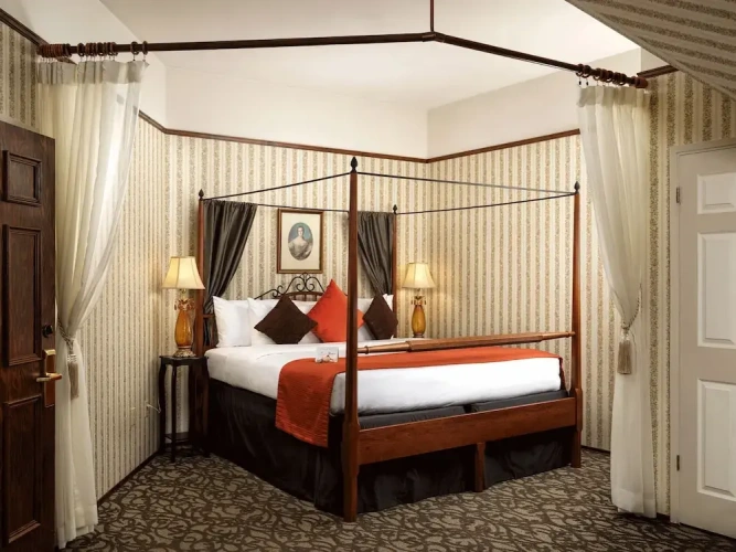 Classic room