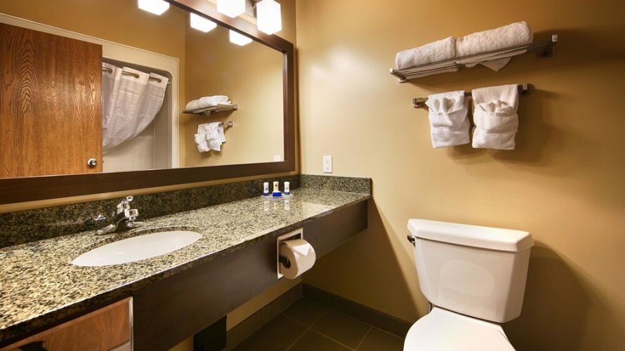Best Western Plus Saint John Hotel & Suites photo 13