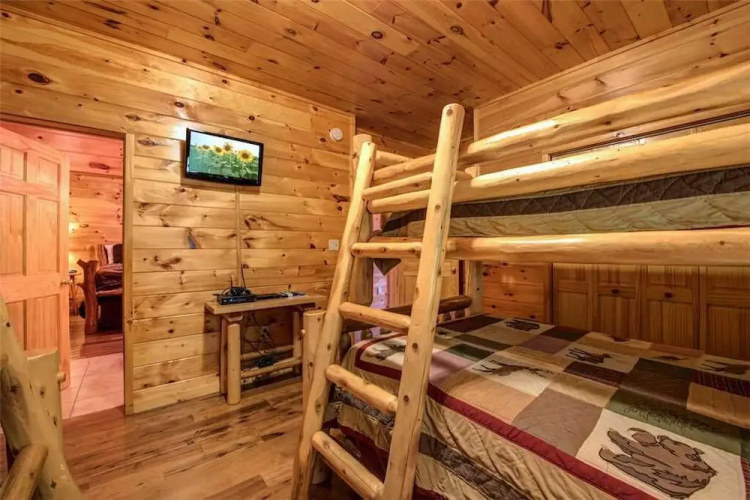 Bear Hunter by Jackson Mountain Rentals