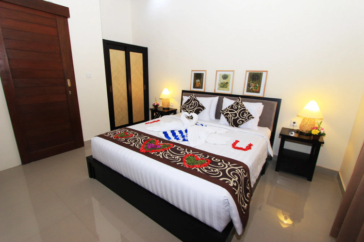 Gatra Ubud Inn