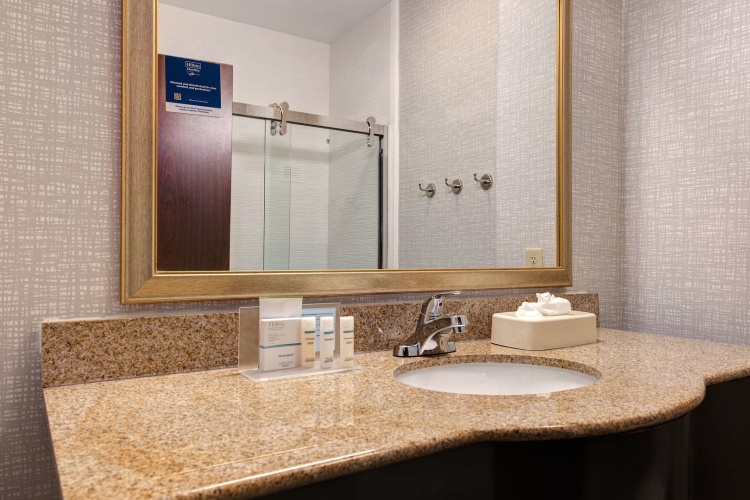 Hampton Inn & Suites Galveston photo 11