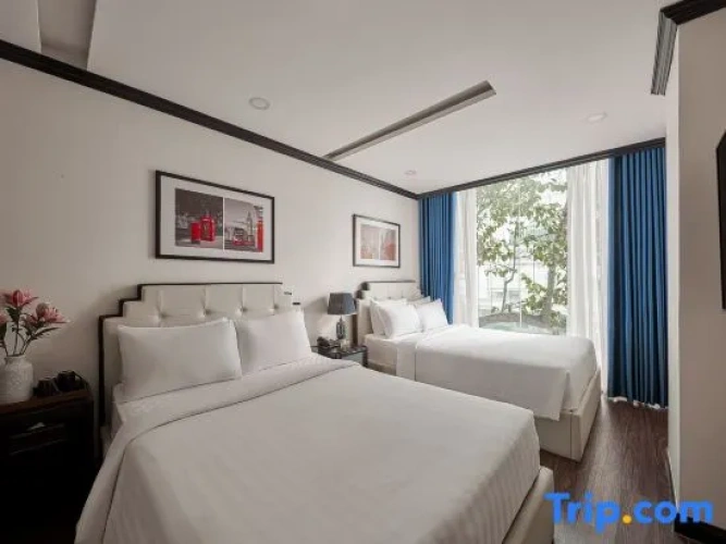 Standard Family room with city view