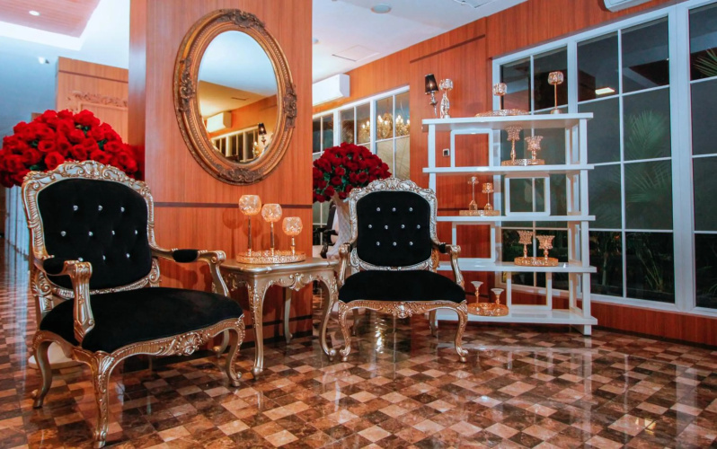 Petit Boutique Hotel