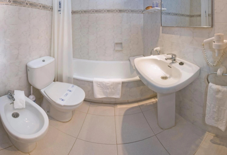 Hotel GHT Neptuno photo 11