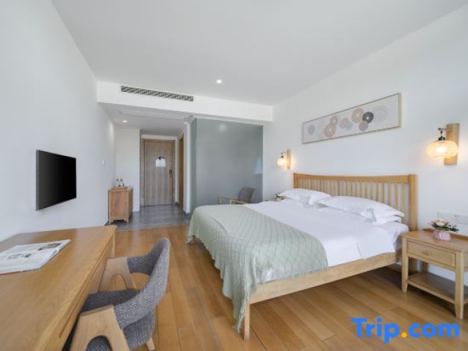 6 Bedrooms Suite
