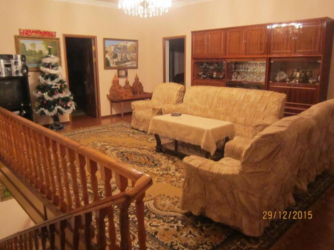 3 Bedrooms Cottage