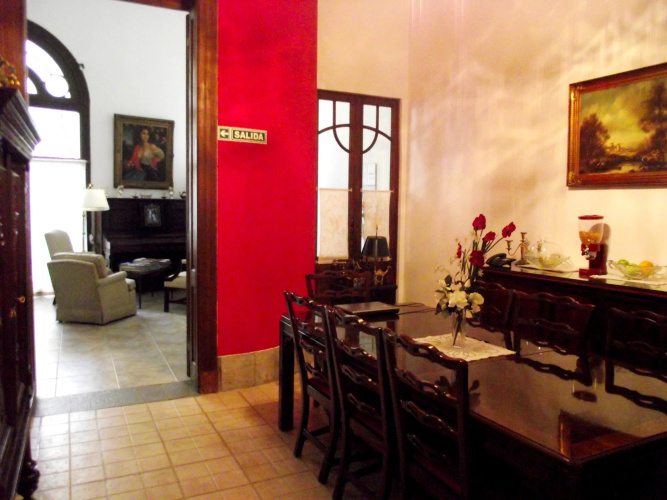 Mansilla 3935 B&B