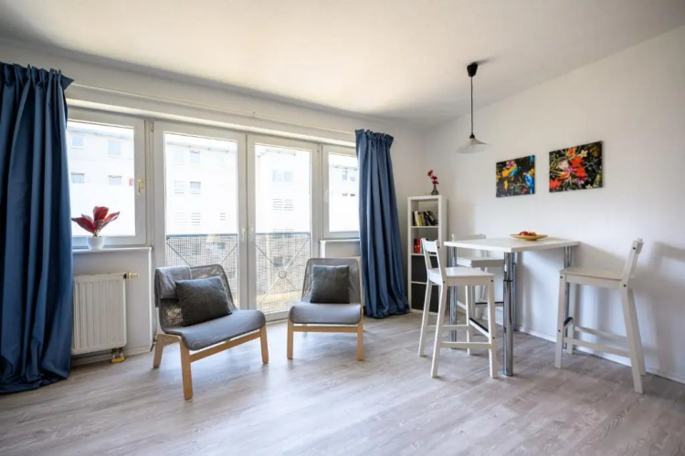 Helles Apartment in TOP-Lage mit Parkplatz