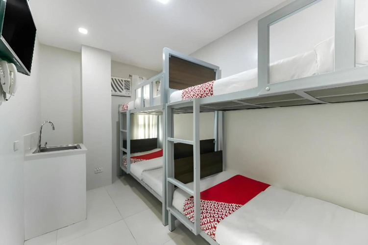 OYO 152 Sangco Condotel