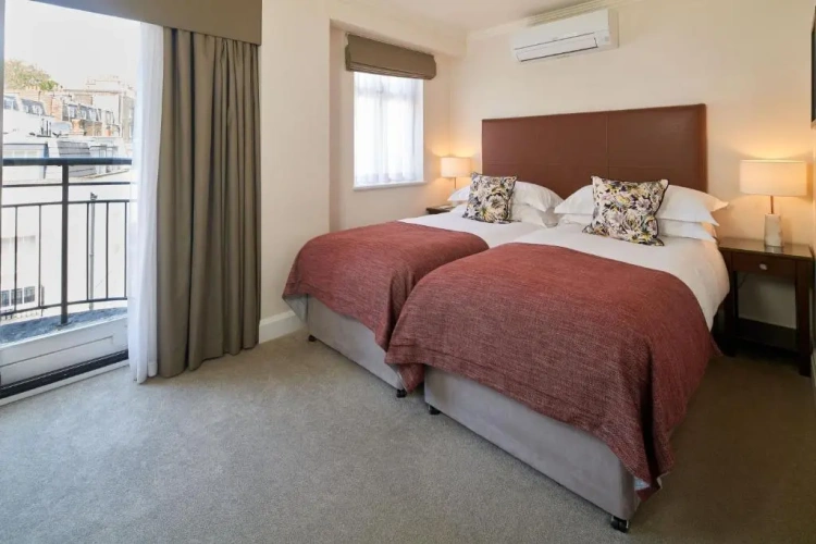 2 Bedrooms Luxury Apartment
