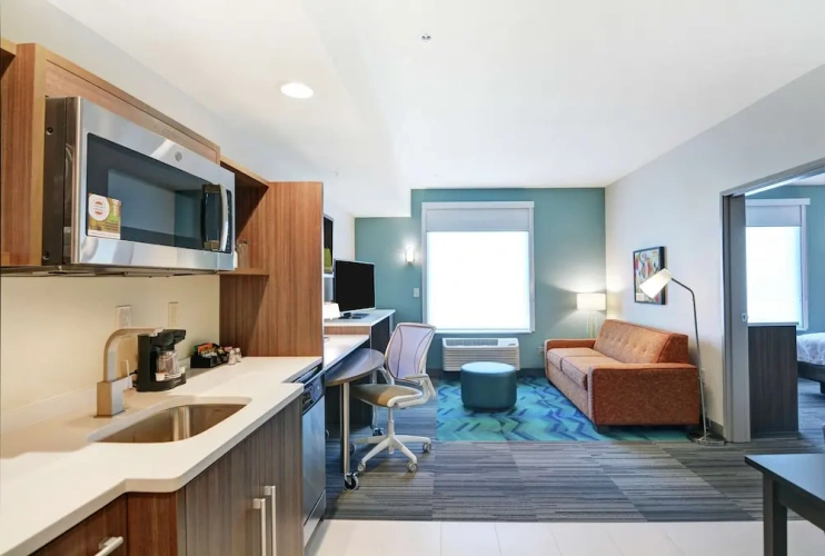 1 Bedroom Suite