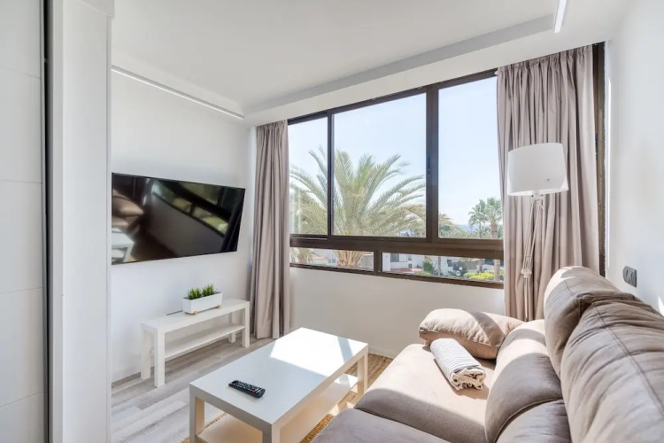 Apartamentos Aguila Beach