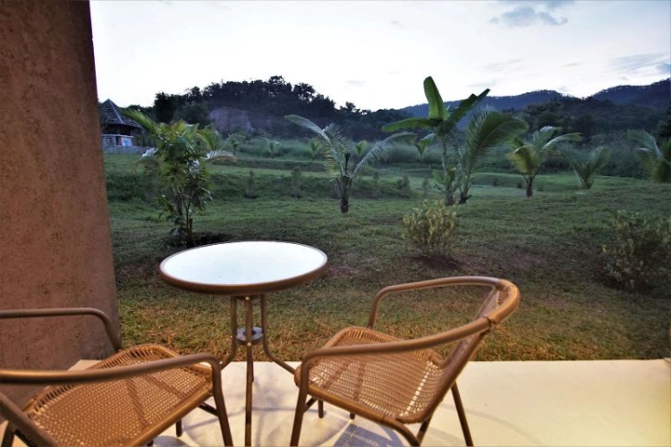 Standard Family room with balcony and with mountain view
