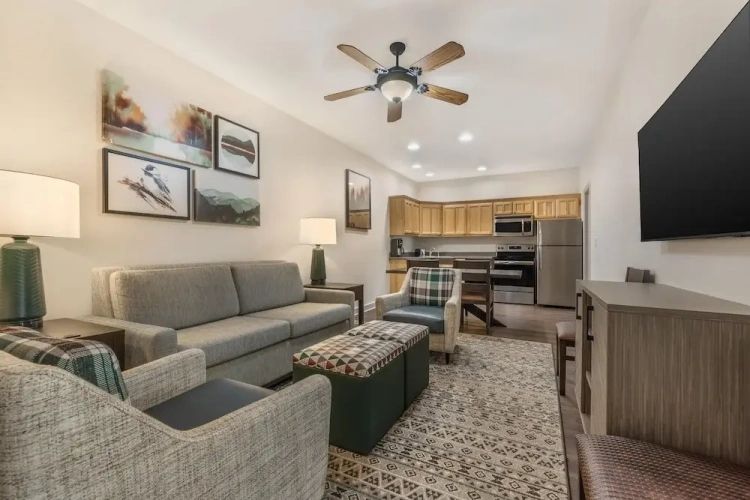2 Bedrooms Quadruple Suite