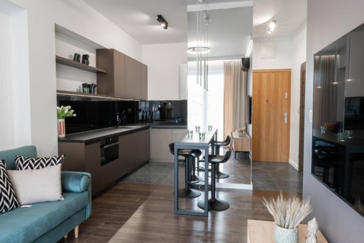 1 Bedroom Apartment