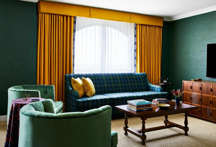 Double Suite