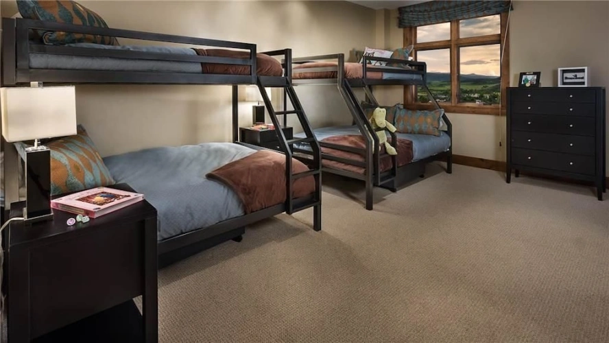 Guest rooms