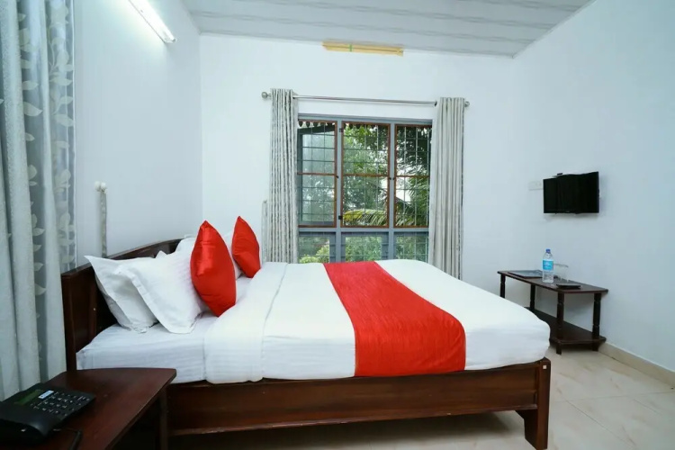 Munnar Breeze