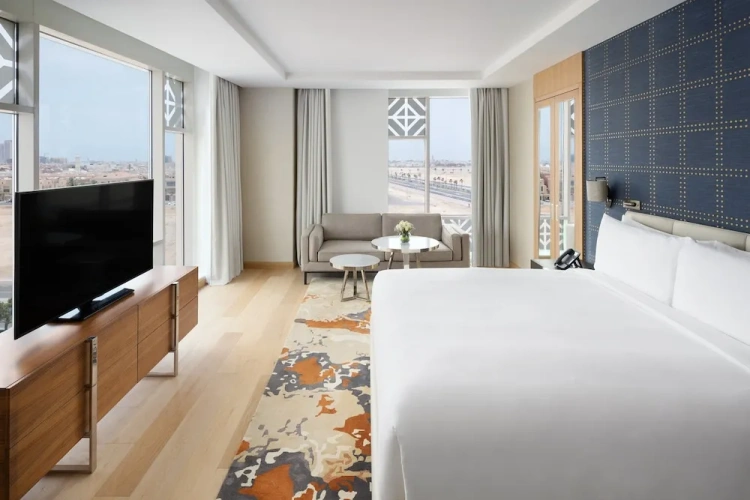 Diplomatic Club Floor Double Suite