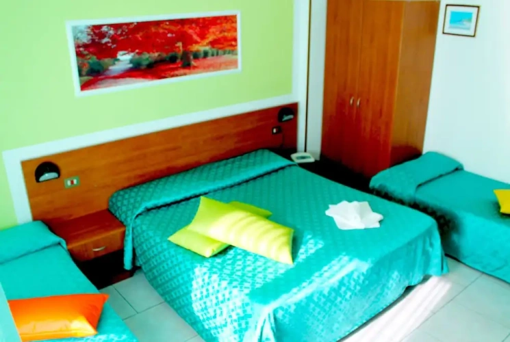 Standard Quadruple room with balcony