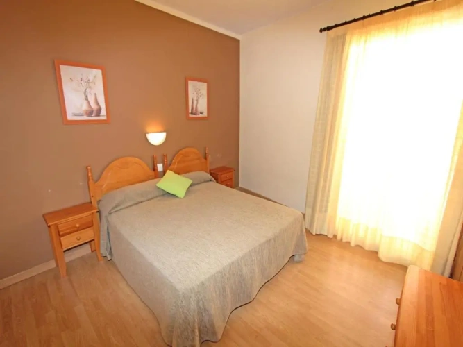 3 Bedrooms Apartment