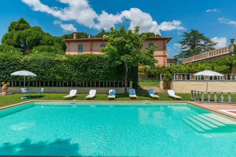 Villa