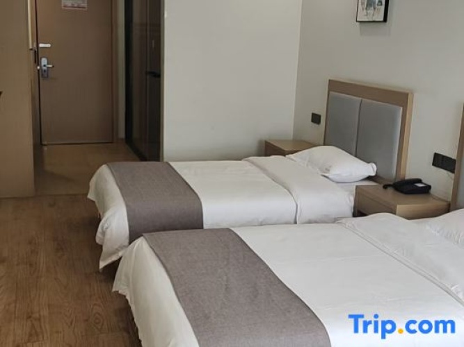Business Triple room