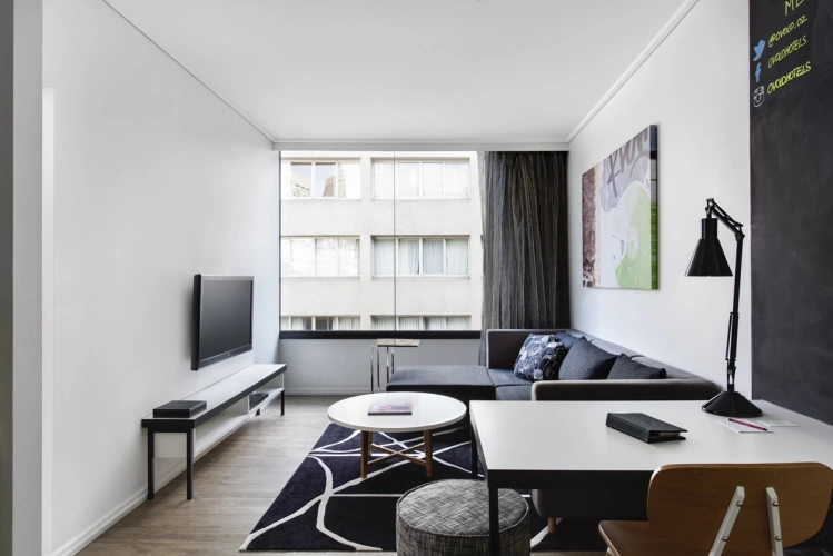 1 Bedroom Suite