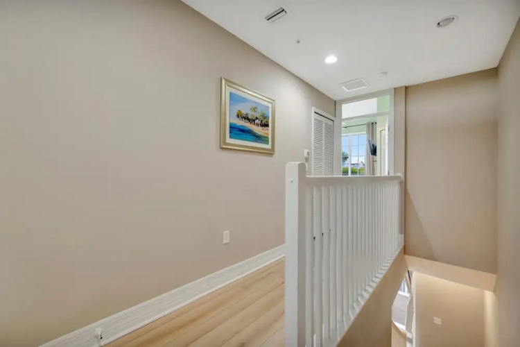 Sunrise Waterfront 2BR Townhome - Pool Private Terraces