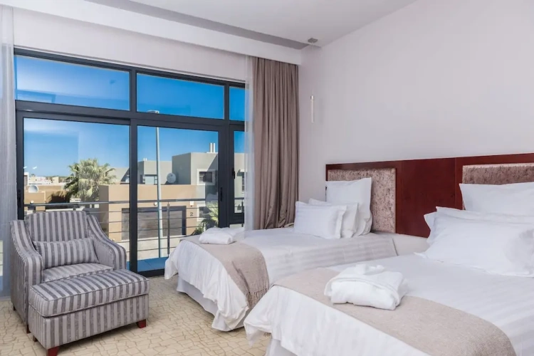 Standard room with balcony