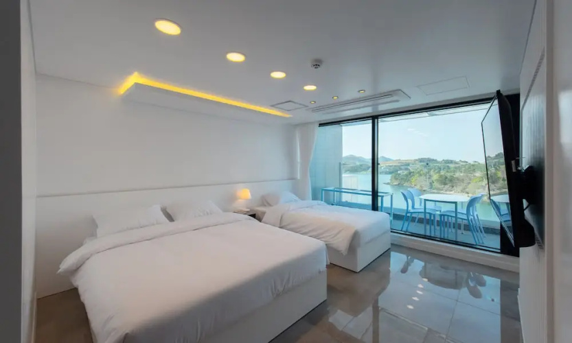 Siro Private Resort