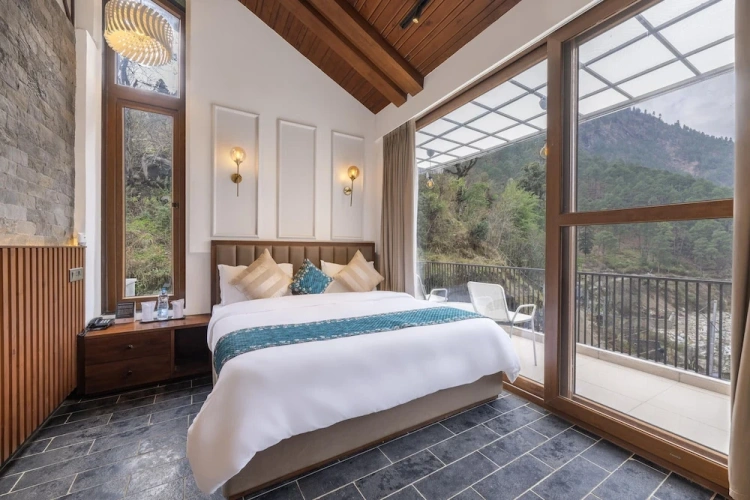 Executive Duplex room with balcony and with river view