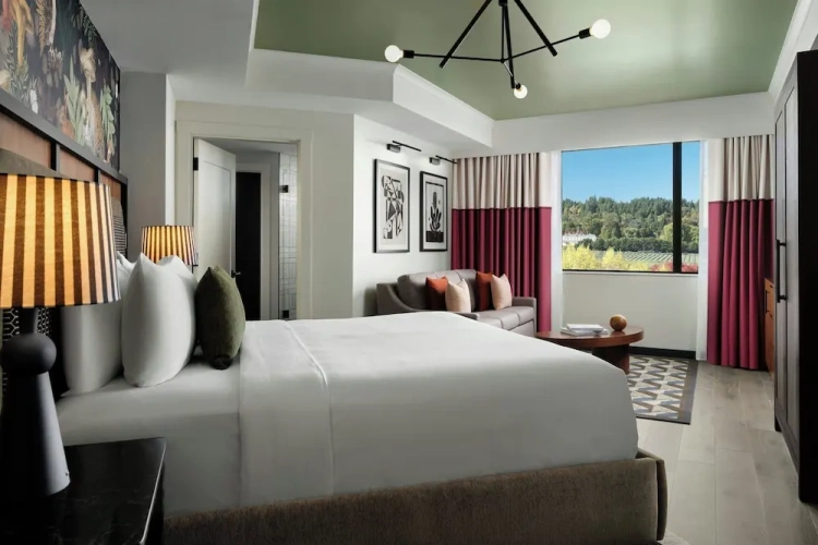 Double Suite