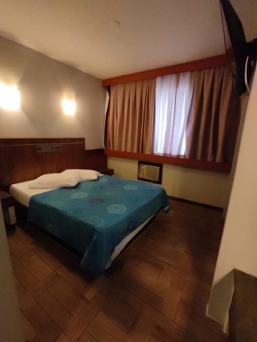 Standard Double Suite