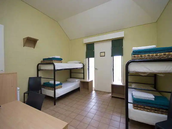 Outback Hotel & Lodge